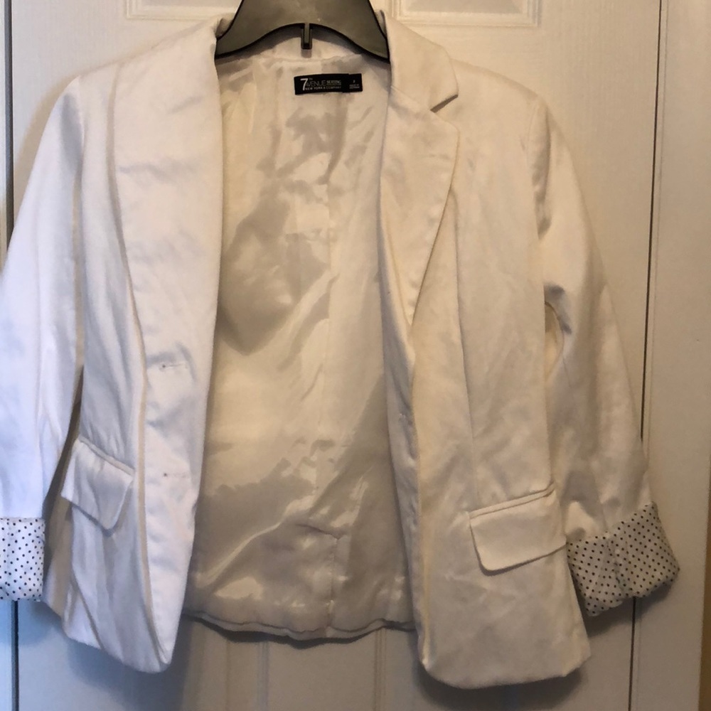 Suit jacket